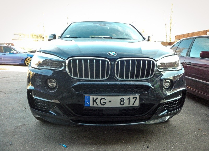 Installation manual for BMW X6 F16 Carbon Fiber Bodykit